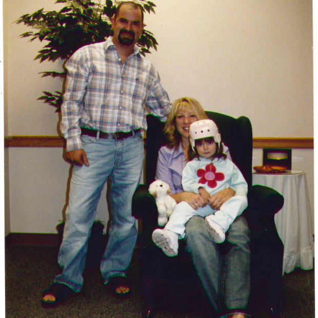 Kyleigh withparents3